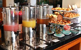 Vouk Hotel And Suites Nusa Dua Bali